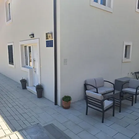 Mimi Apartment Hvar Town