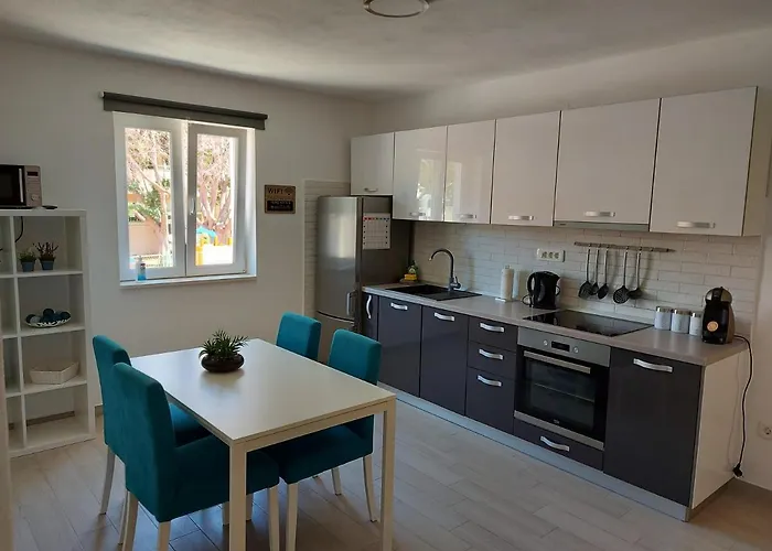 דירה Mimi חוואר