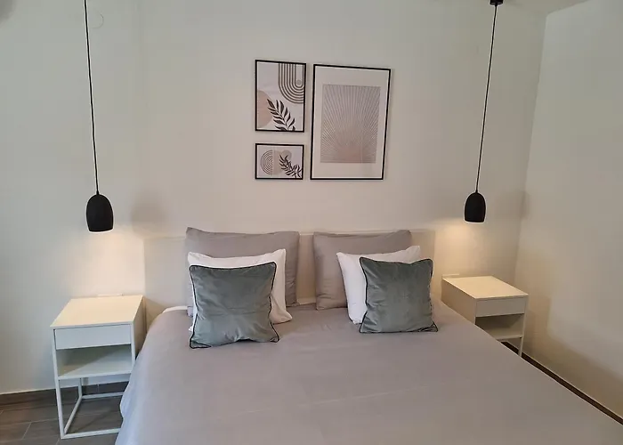 דירה Mimi חוואר