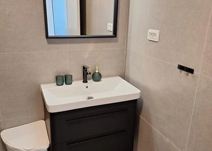 דירה Mimi חוואר