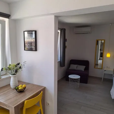 Mimi Apartman
