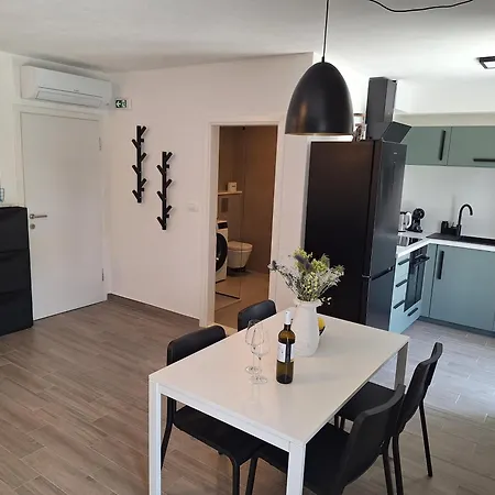 Mimi Apartman